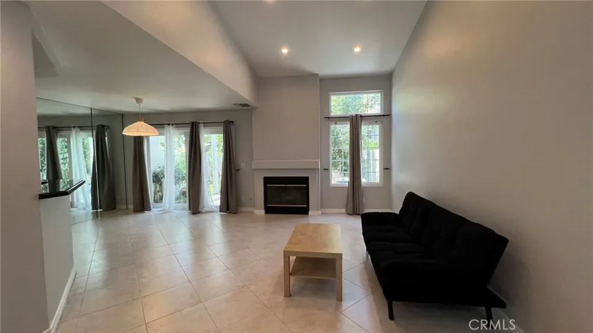 14 Alboca, Irvine, California 92614