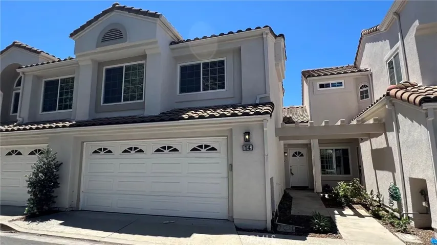 14 Alboca, Irvine, California 92614