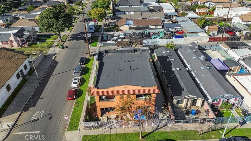 9019 S San Pedro, Los Angeles, California 90003