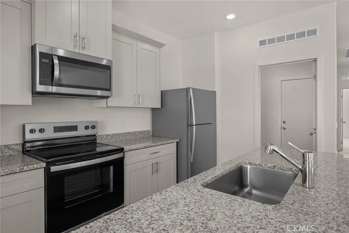 3315 Larson Drive, San Jacinto, California 92582