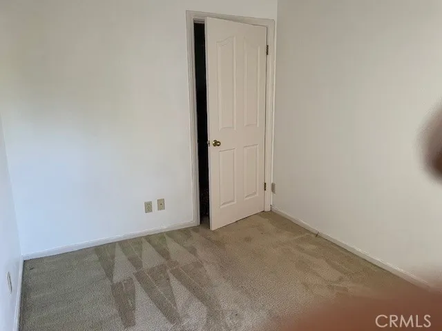 18530 Linnet, Tarzana, California 91356