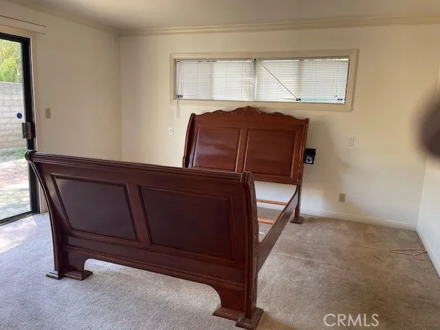 18530 Linnet, Tarzana, California 91356