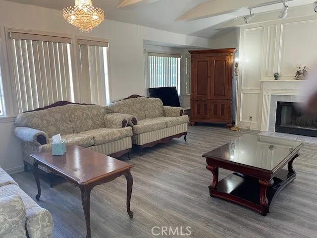 18530 Linnet, Tarzana, California 91356