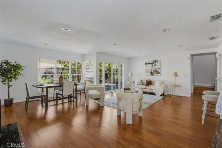 4981 Paseo Segovia, Irvine, California 92603