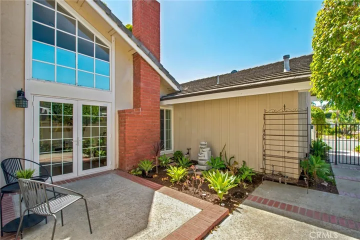 4981 Paseo Segovia, Irvine, California 92603