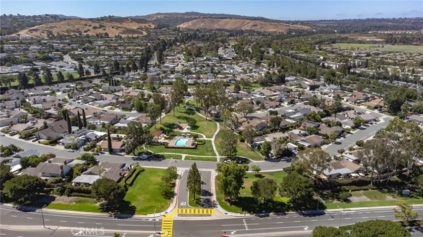 4981 Paseo Segovia, Irvine, California 92603