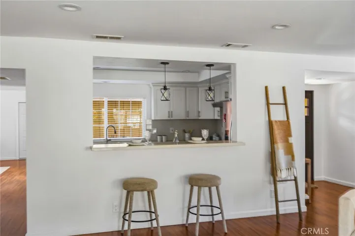 4981 Paseo Segovia, Irvine, California 92603