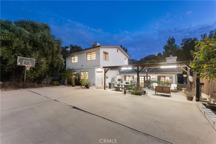 9348 Tujunga Canyon, Tujunga, California 91042