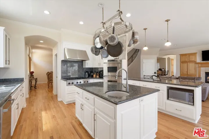 8261 Rees Street, Playa Del Rey, California 90293