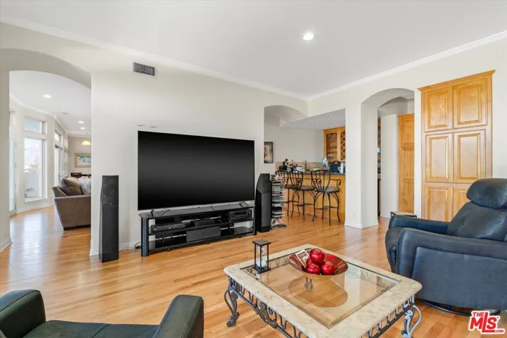 8261 Rees Street, Playa Del Rey, California 90293