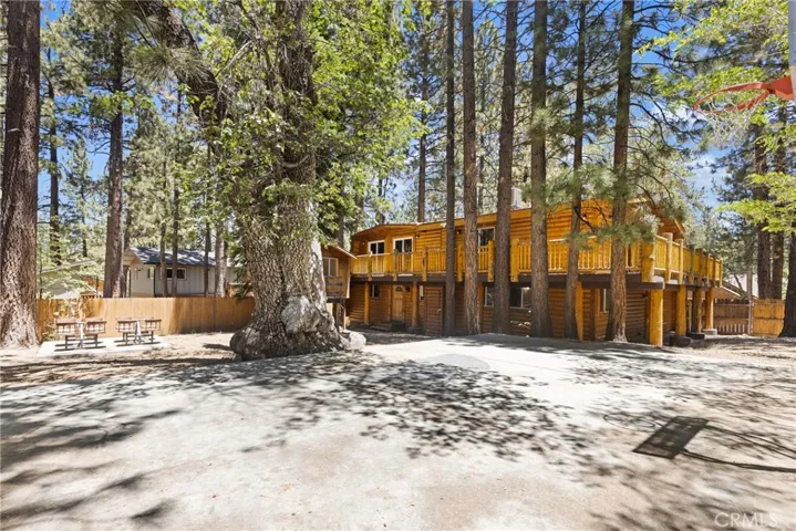 792 Golden West, Big Bear Lake, California 92315