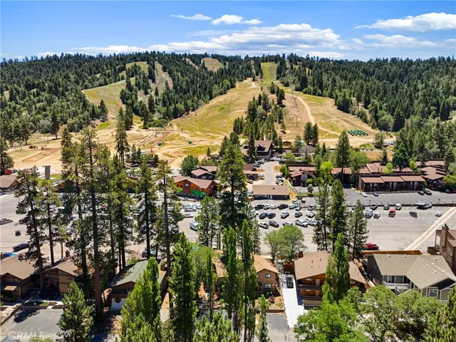 792 Golden West, Big Bear Lake, California 92315