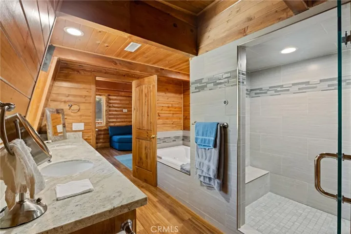 792 Golden West, Big Bear Lake, California 92315