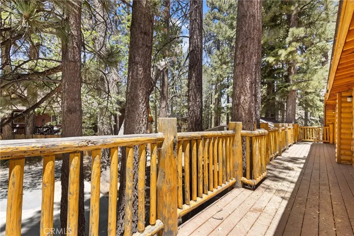 792 Golden West, Big Bear Lake, California 92315