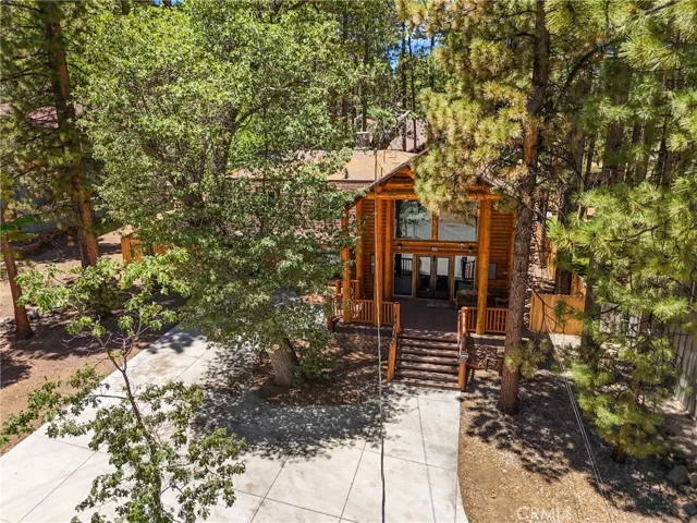 792 Golden West, Big Bear Lake, California 92315