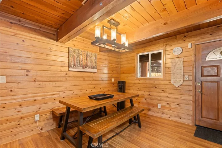 792 Golden West, Big Bear Lake, California 92315
