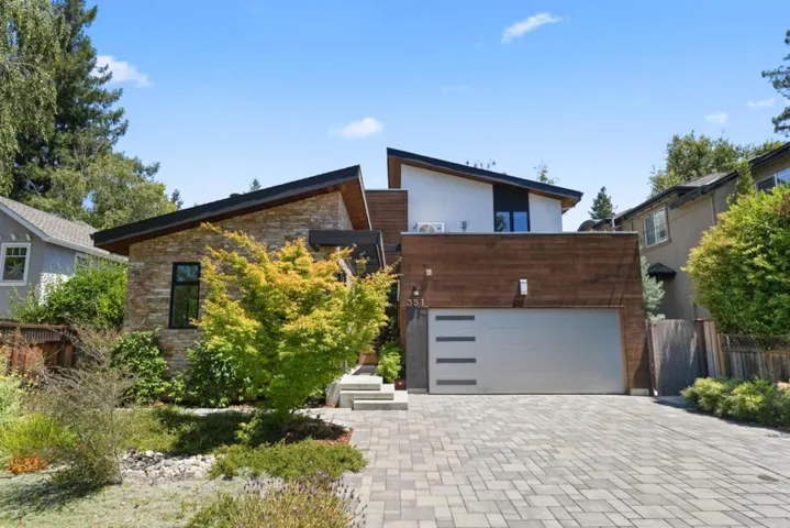 351 Camino Al Lago, Menlo Park, California 94025