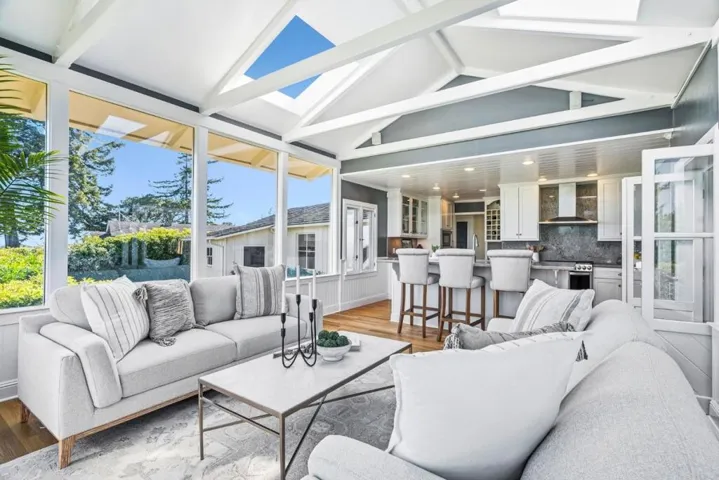 31 S Circle Dr, Santa Cruz, California 95060