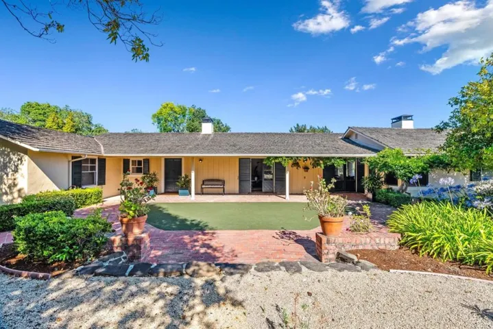 31 S Circle Dr, Santa Cruz, California 95060