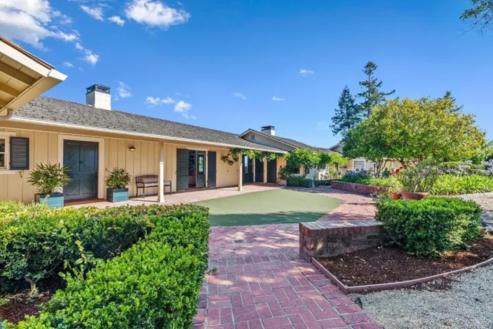 31 S Circle Dr, Santa Cruz, California 95060