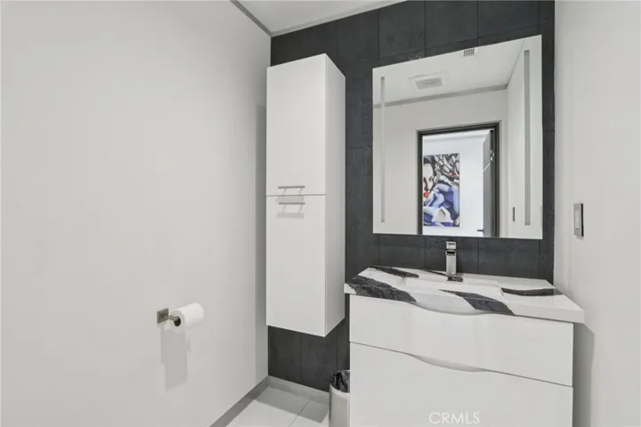 23670 Park Andorra, Calabasas, California 91302