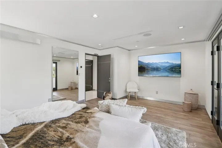 23670 Park Andorra, Calabasas, California 91302