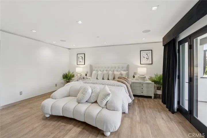 23670 Park Andorra, Calabasas, California 91302