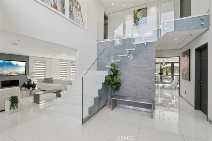 23670 Park Andorra, Calabasas, California 91302