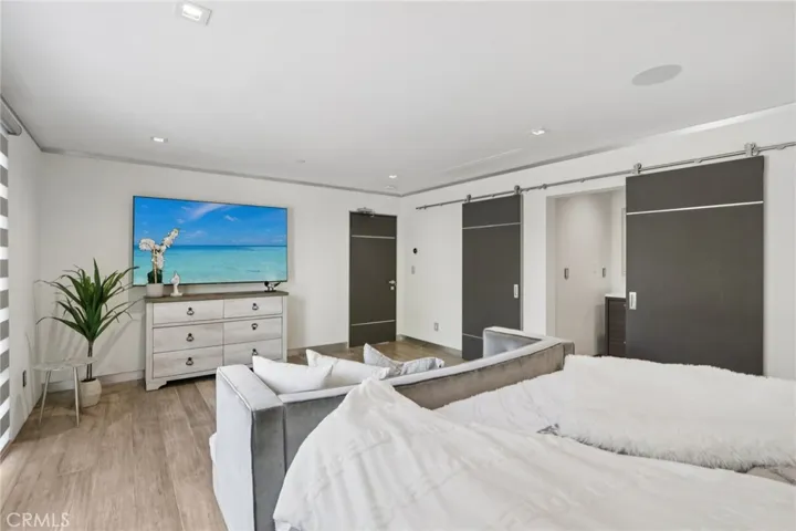 23670 Park Andorra, Calabasas, California 91302