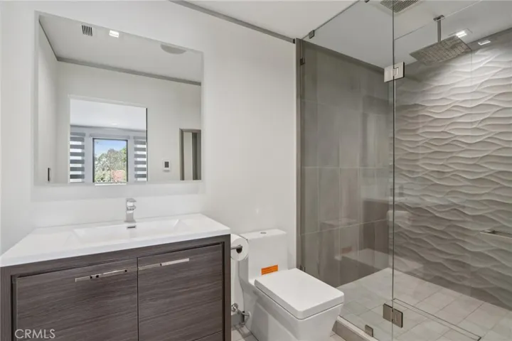 23670 Park Andorra, Calabasas, California 91302