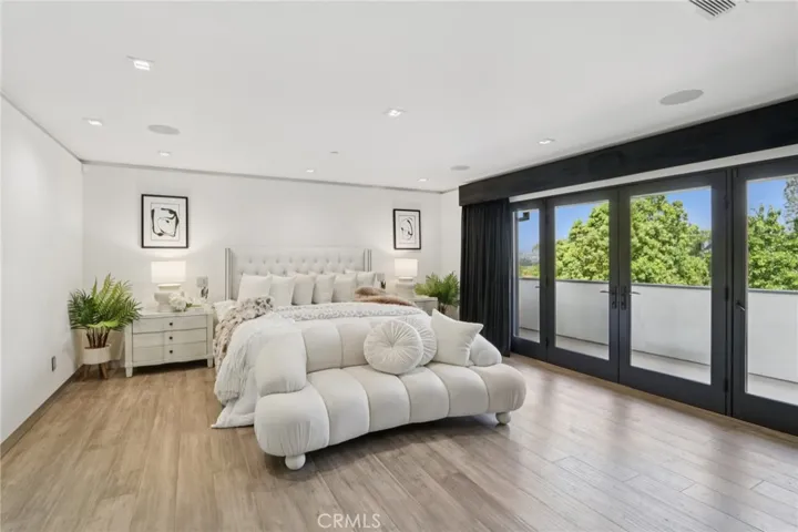 23670 Park Andorra, Calabasas, California 91302