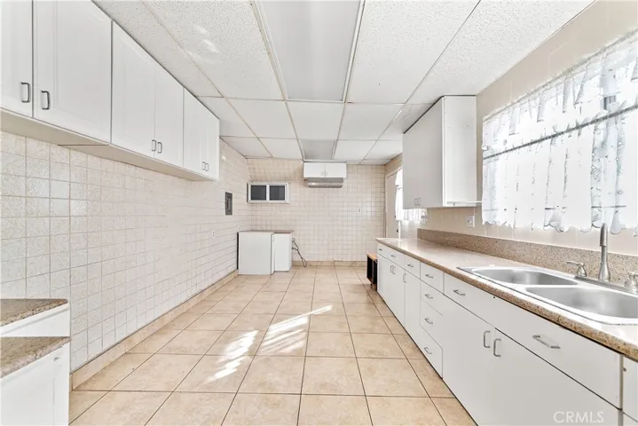 1716 Winona Boulevard, Los Angeles, California 90027
