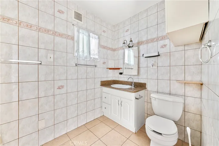 1716 Winona Boulevard, Los Angeles, California 90027