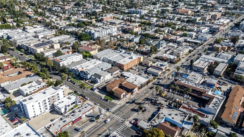 1716 Winona Boulevard, Los Angeles, California 90027