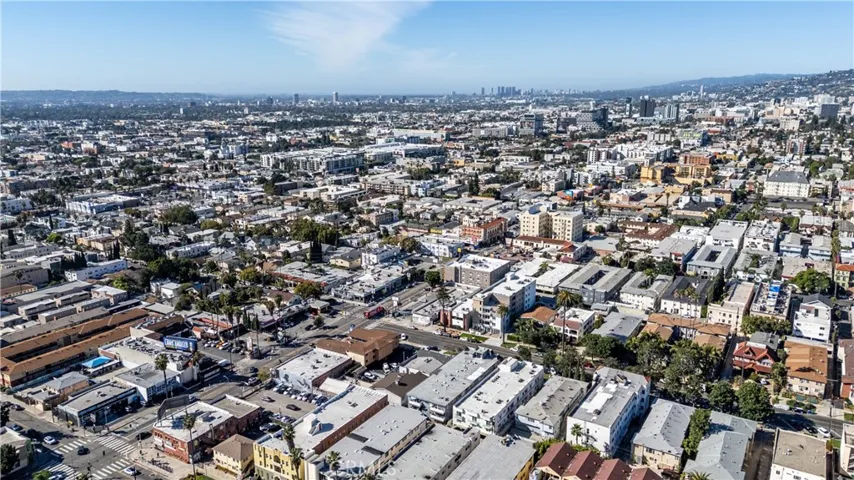 1716 Winona Boulevard, Los Angeles, California 90027