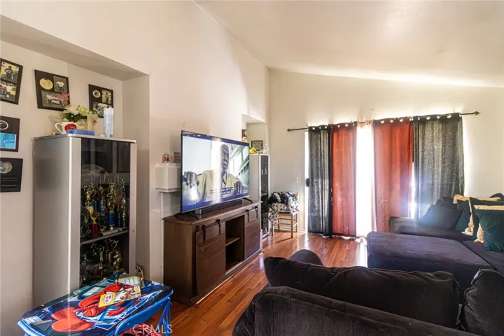 15169 Wild Wind, Victorville, California 92394