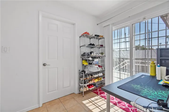 4503 Darien, Torrance, California 90503