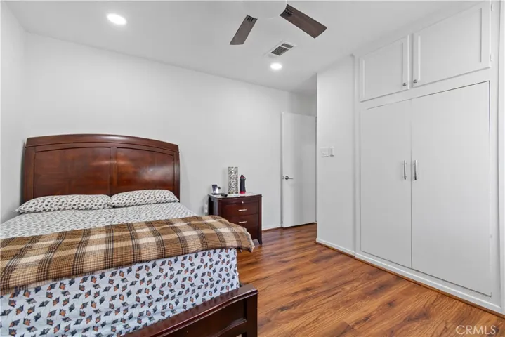 4503 Darien, Torrance, California 90503