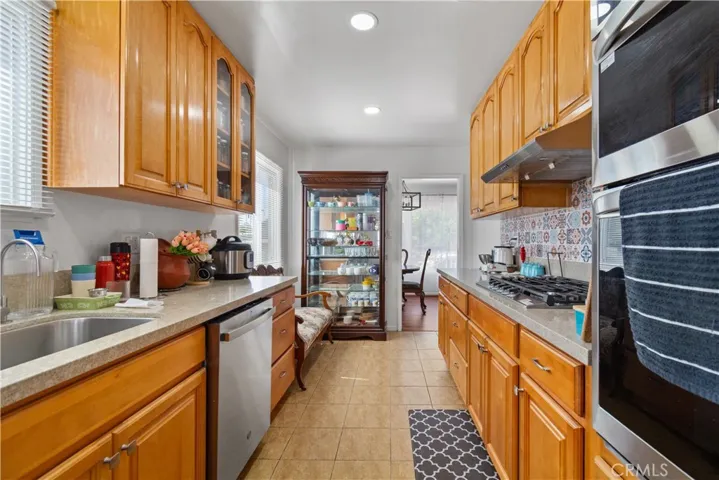 4503 Darien, Torrance, California 90503