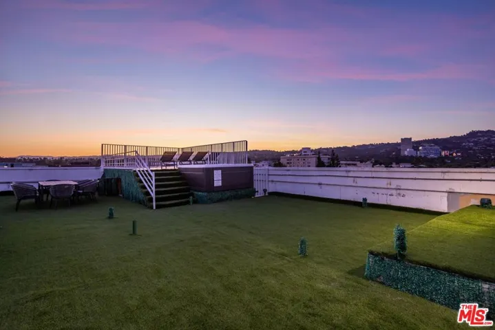 137 N Doheny Drive 2, Los Angeles, California 90048