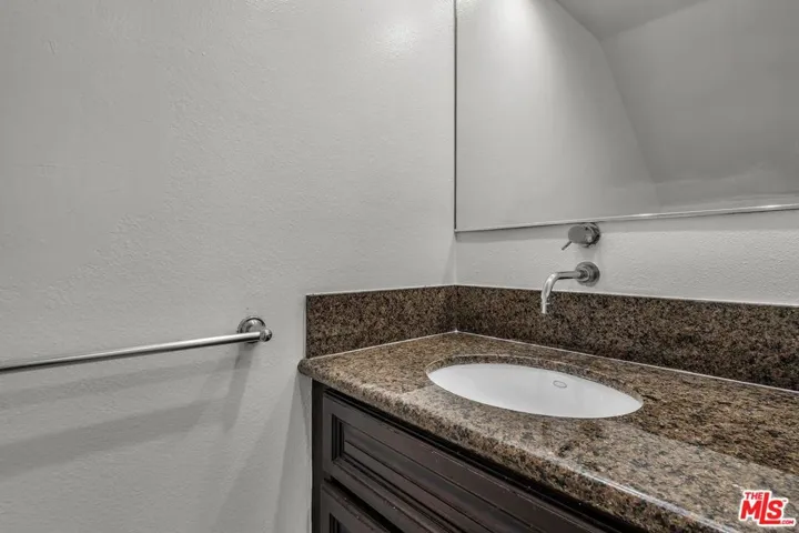7301 Vista Del Mar A103, Playa Del Rey, California 90293