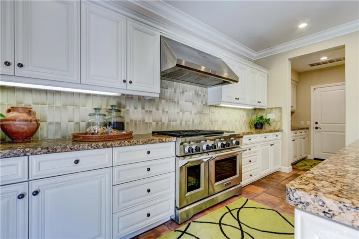 34 Great Lawn, Irvine, California 92620
