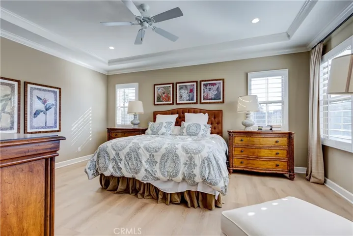 34 Great Lawn, Irvine, California 92620
