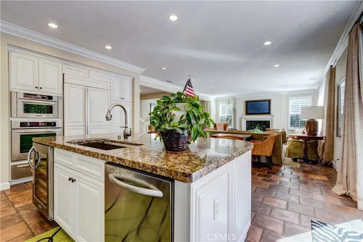34 Great Lawn, Irvine, California 92620