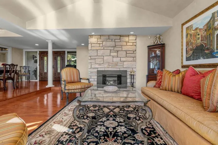 15333 Kennedy Road, Los Gatos, California 95032