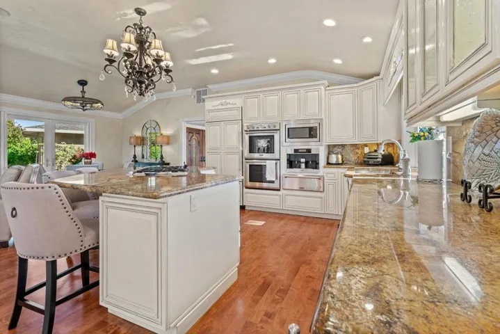 15333 Kennedy Road, Los Gatos, California 95032