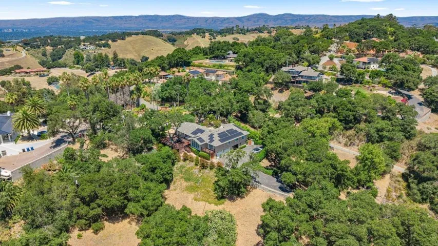15333 Kennedy Road, Los Gatos, California 95032