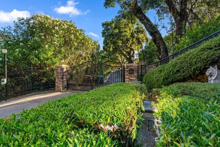 15333 Kennedy Road, Los Gatos, California 95032