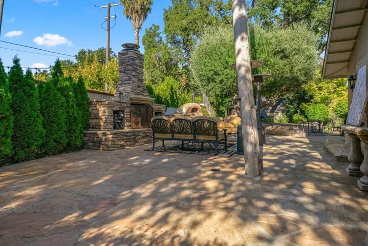 15333 Kennedy Road, Los Gatos, California 95032