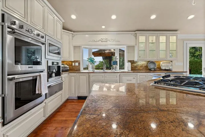 15333 Kennedy Road, Los Gatos, California 95032